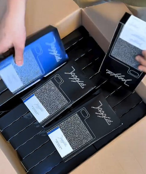 Our 4x5 Self-Developing Cassettes Are Now In Stock! 📦